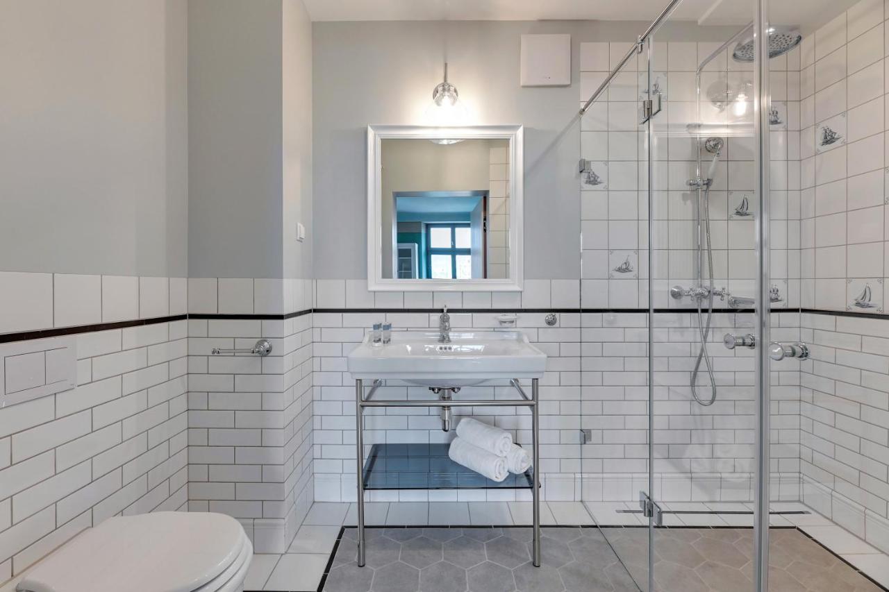Historical Townhouse By Blue Mandarin Apartment Gdansk Exterior photo
